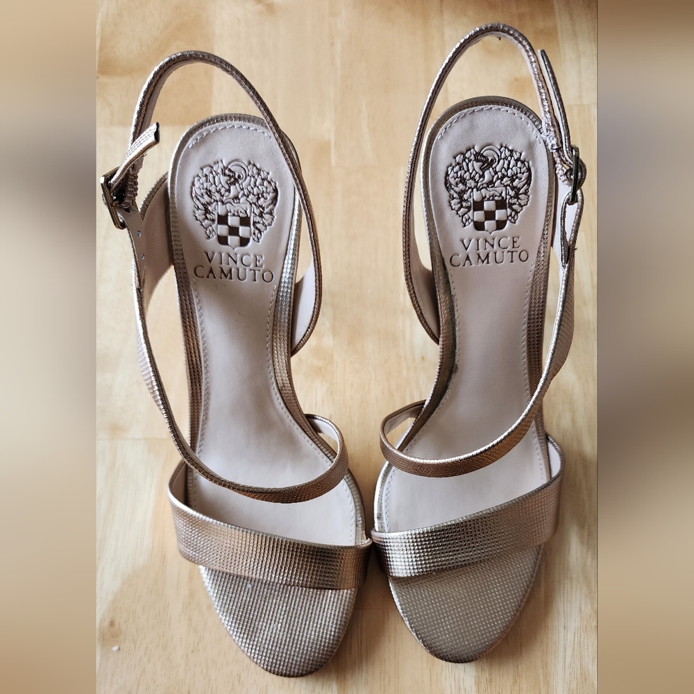 Vince Camuto Costina Embossed Metallic Leather Women's  Heels
